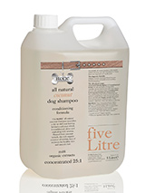 All Natural Coconut Dog Shampoo (5 Litre Groomer's Range) - Sometimes a dog's coat can get dry, dull or simply lack some lustre. Allow this rich, natural, conditioning shampoo with organic Coconut Oil and a blend of other special ingredients tonourish the coat and skin. Pressed from Coconut kernels to produce Coconut oil which inhibits the loss of skin moist...