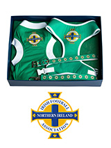 Northern Ireland Football Team GAWA Gift Box - Designed for the ultimate fan, our Official Northern Ireland Team Gift  Box is the perfect choice, whether youre expanding your own  collection or searching for a standout gift. This exclusive set  features a personalised Retro Football Shirt which can be personalised  with your dogs name and numb...